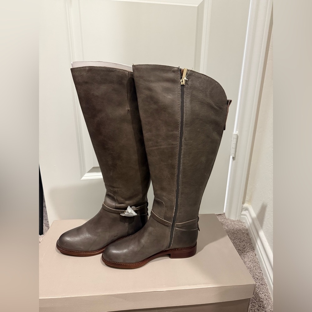 Franco Sarto Women's HAYLIE Boot, iron leather, 7 M US WIDE CALF - NWT